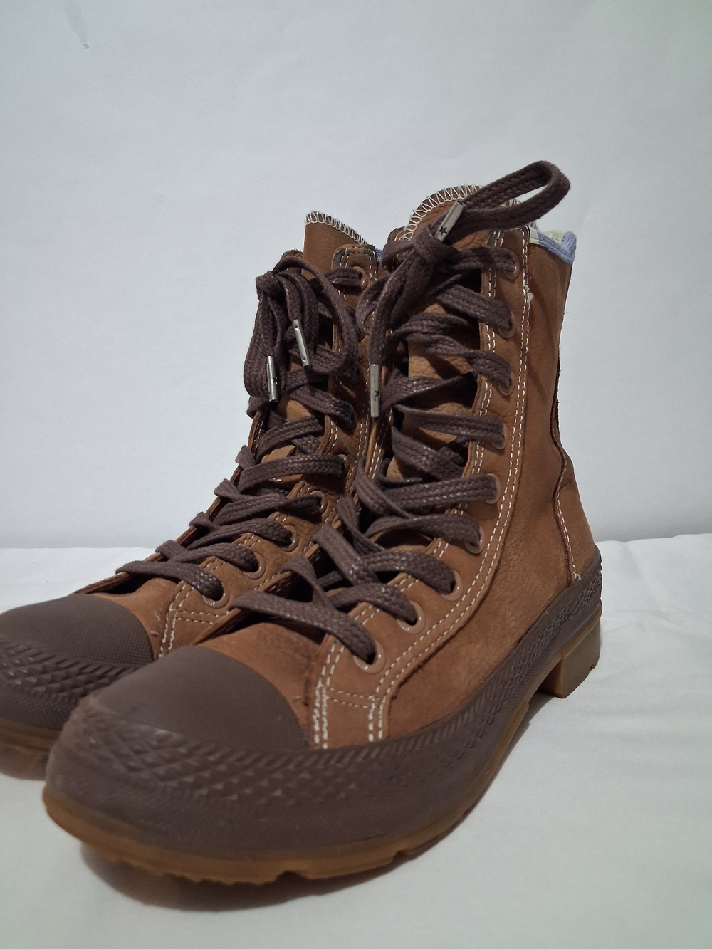 Converse Chuck Taylor All Star Brown Leather Boots Womens Size 7